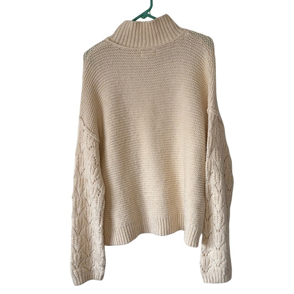 3/$20 Universal Thread Cream Long Sleeve Sweater - Picture 2 of 4